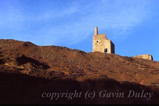 Abandoned Tin Mine Building, outside Porthtowan.jpg